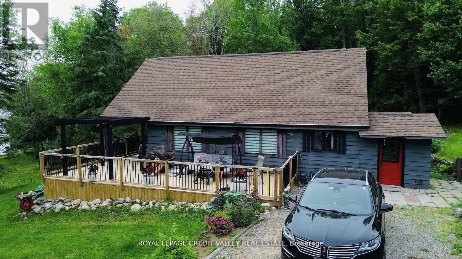 992 SOUTH BAPTISTE LAKE ROAD in