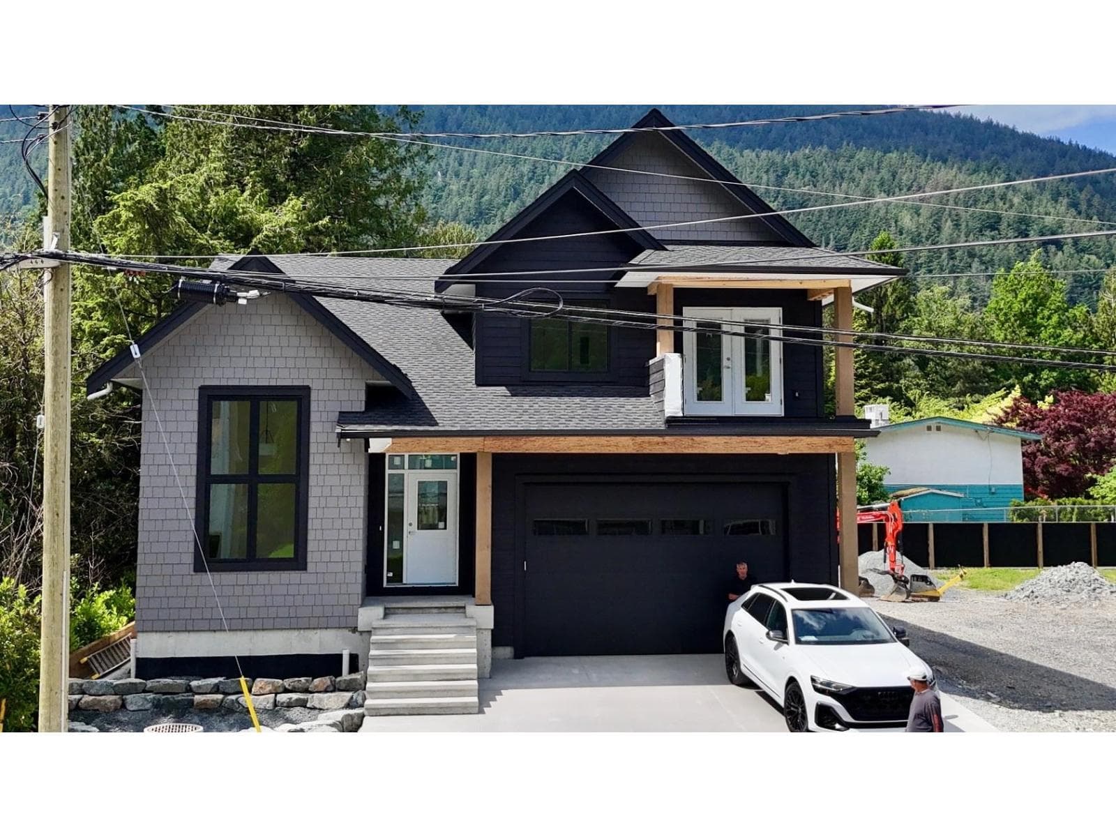 396 EAGLE STREET, Harrison Hot Springs in