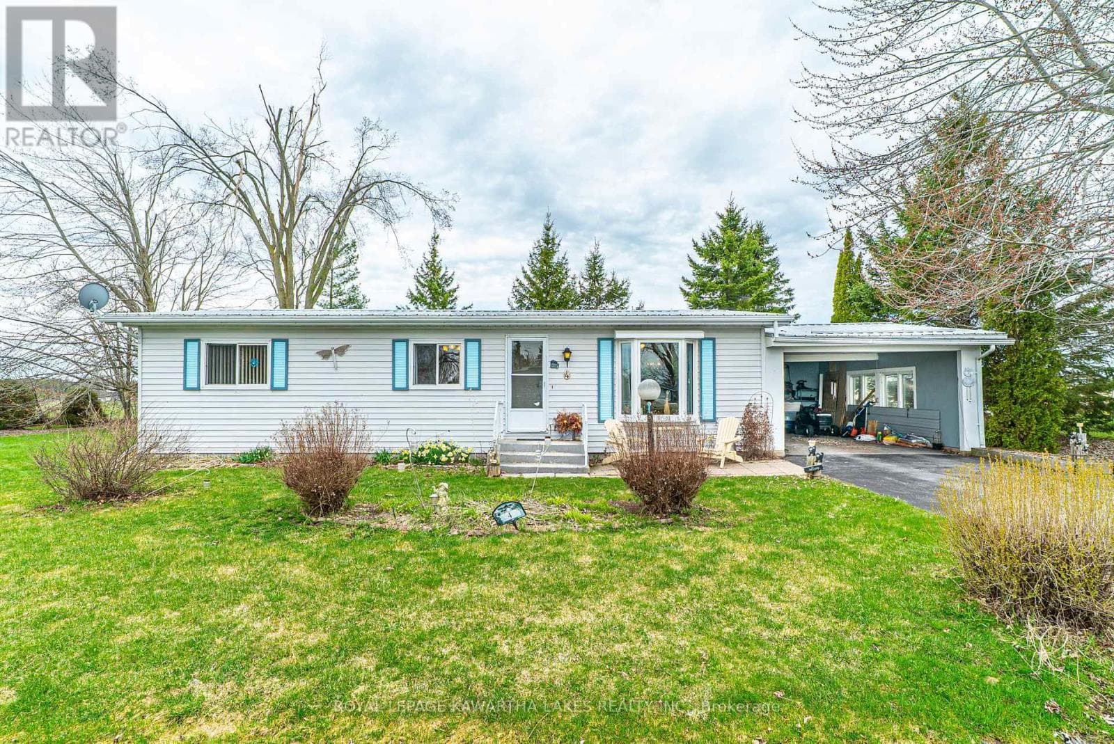 4 VISTA DRIVE in Fenelon