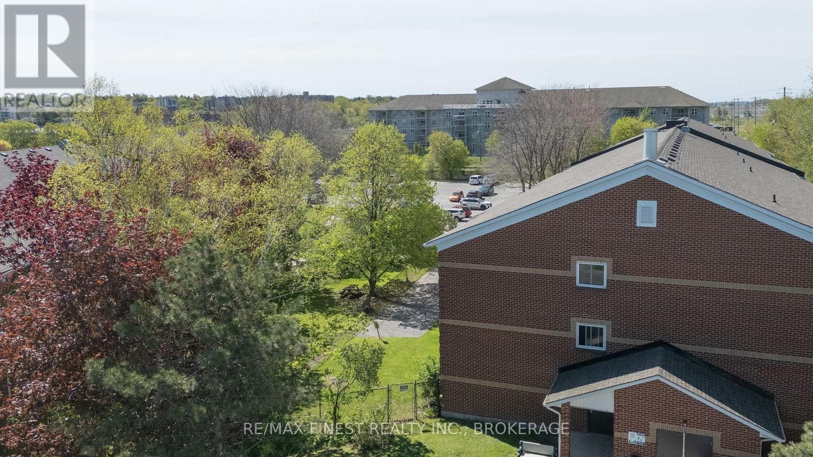 #115 - 561 ARMSTRONG ROAD in Gardiners / Meadowbrook