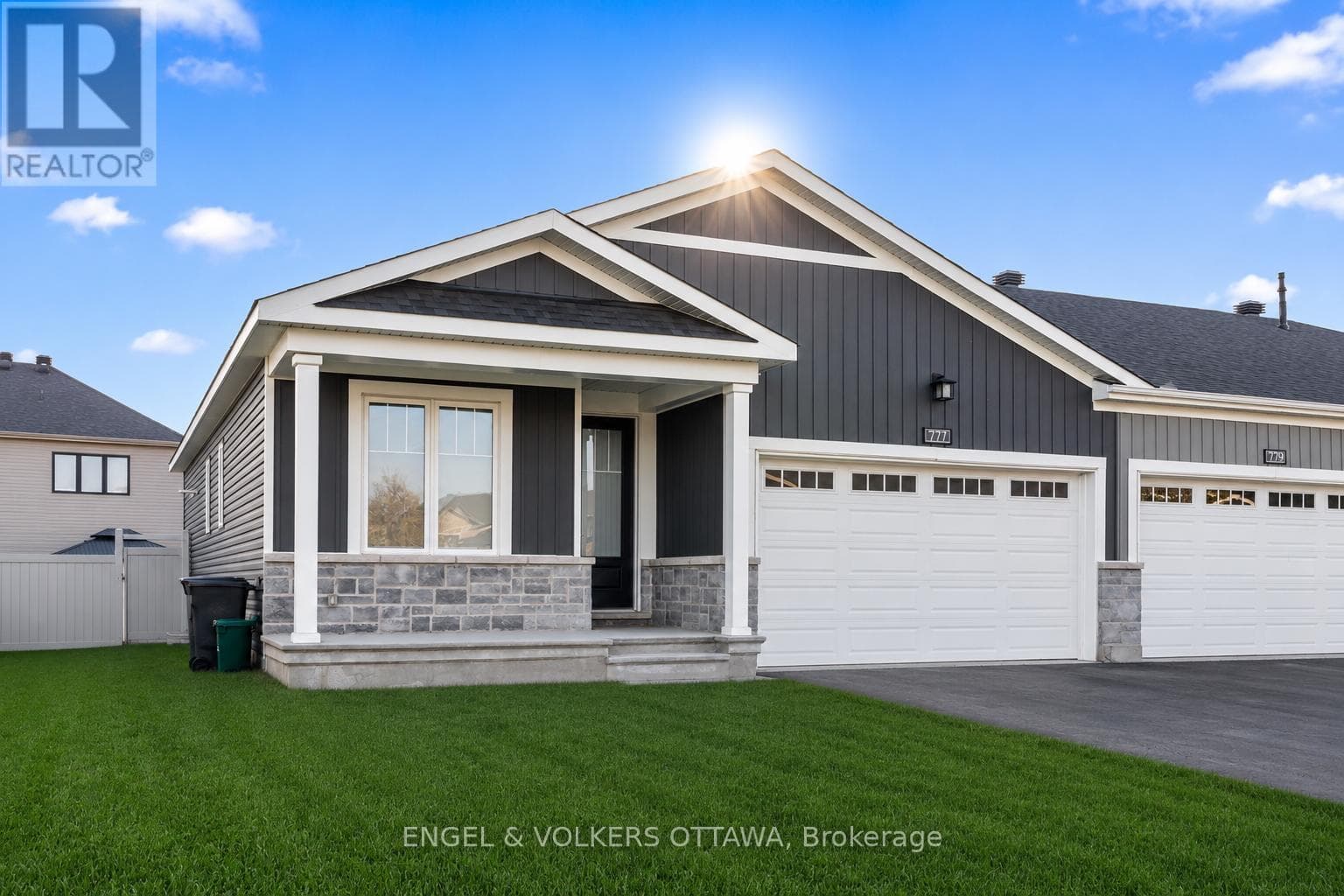 777 COAST CIRCLE in MANOTICK