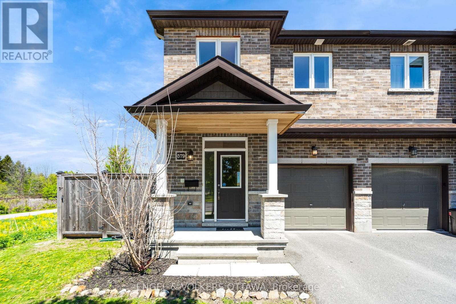 579 VIADUCT MATTINO WAY in OLD BARRHAVEN EAST