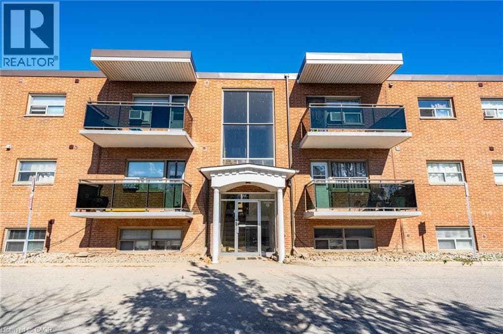 264 OAKDALE AVENUE UNIT 102 in