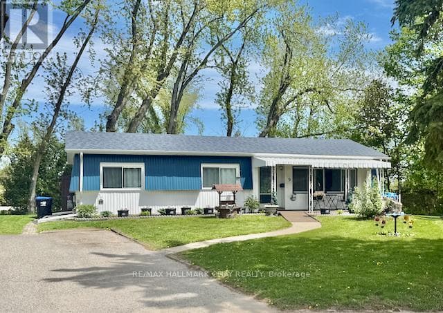 9 LOCUST HILL COURT in