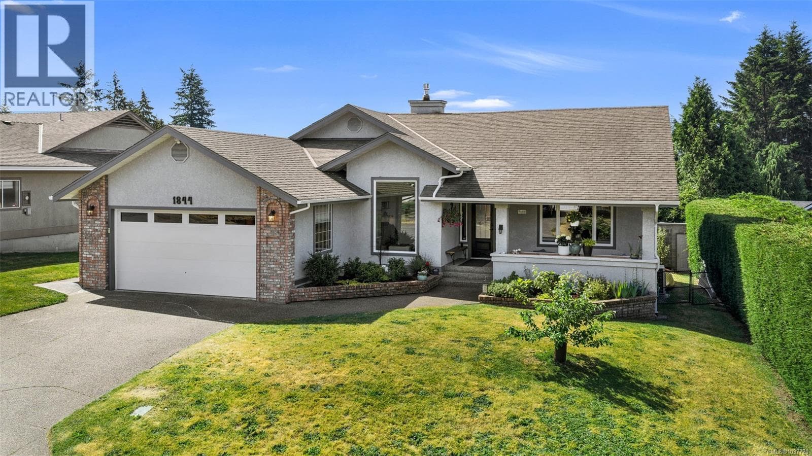 1844 CHAPARRAL DRIVE in