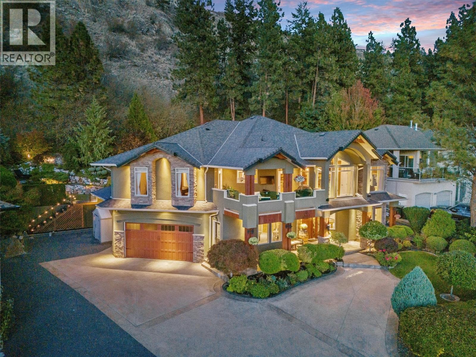 1778 VINEYARD DRIVE in
