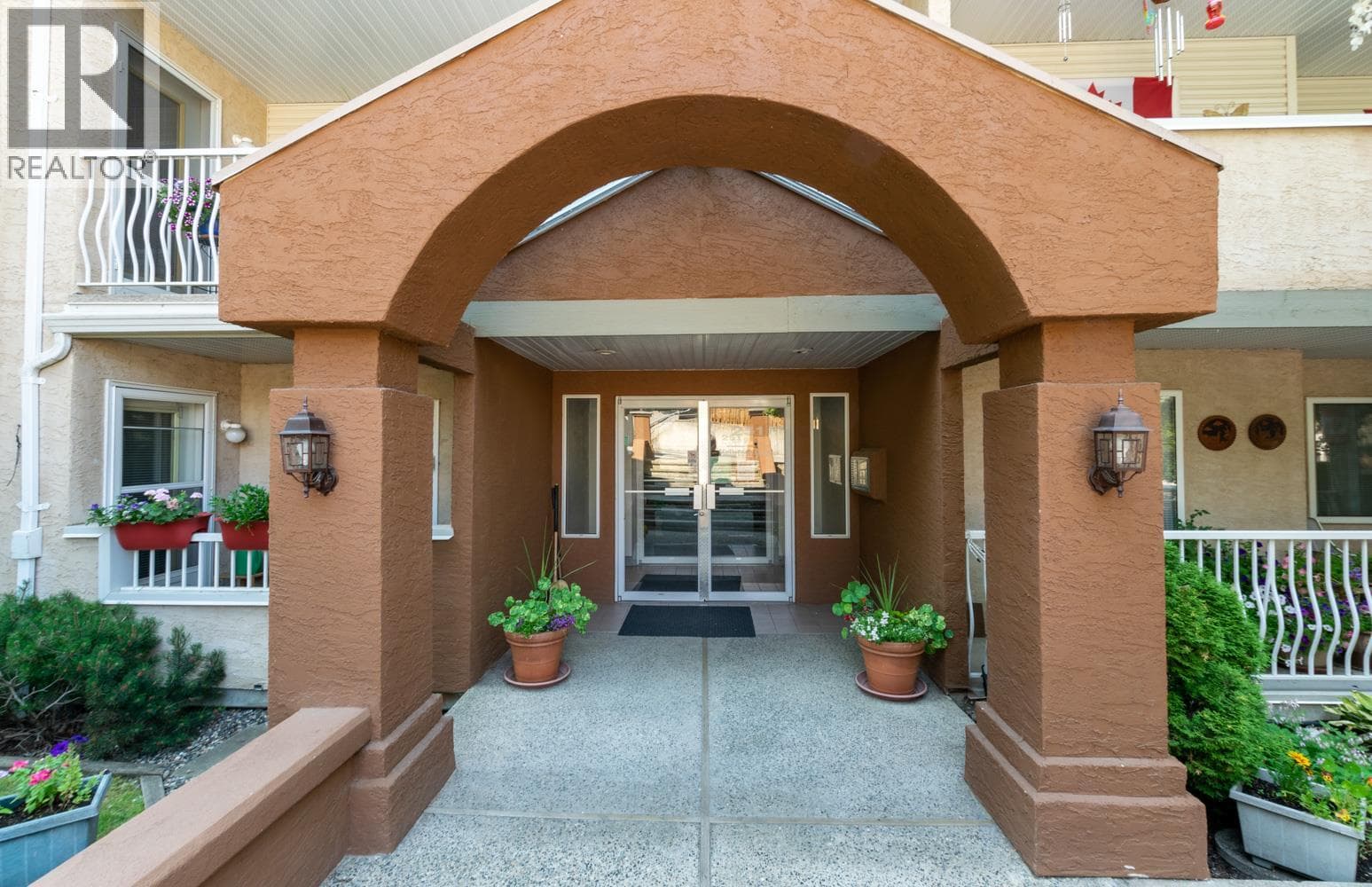 251 6 Street SE Unit# 201 in