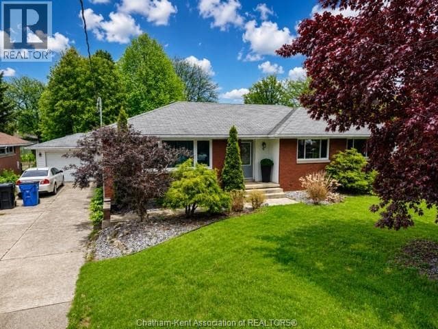 9 Owen AVENUE in