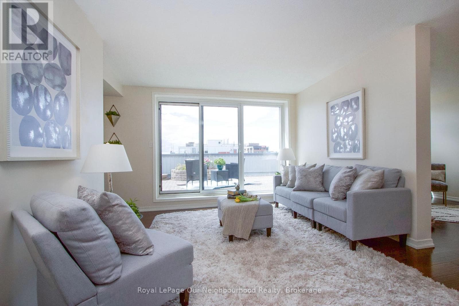 702 - 80 ATHOL STREET E in CENTRAL