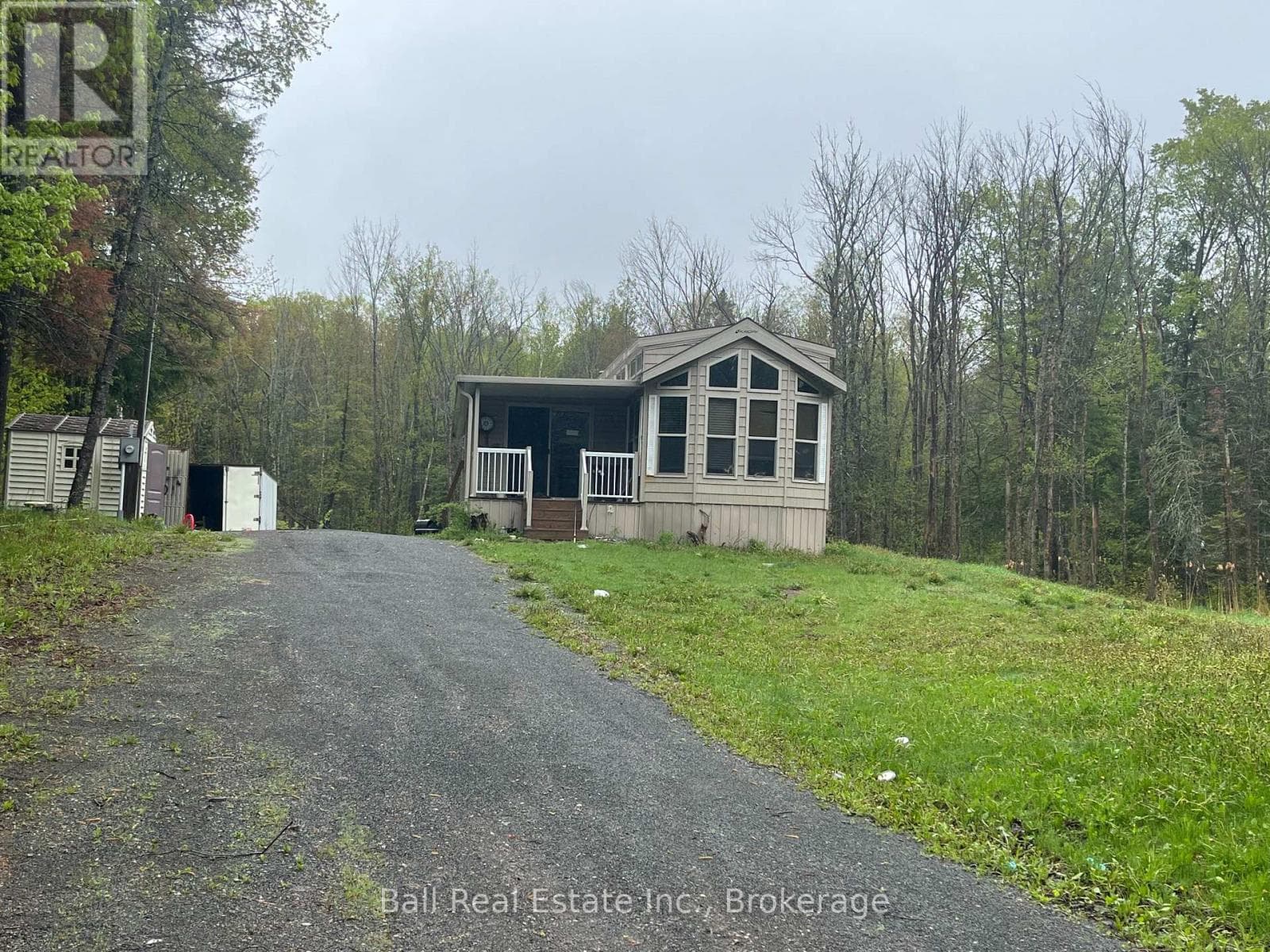 1594 NORTH STEENBURG LAKE ROAD in