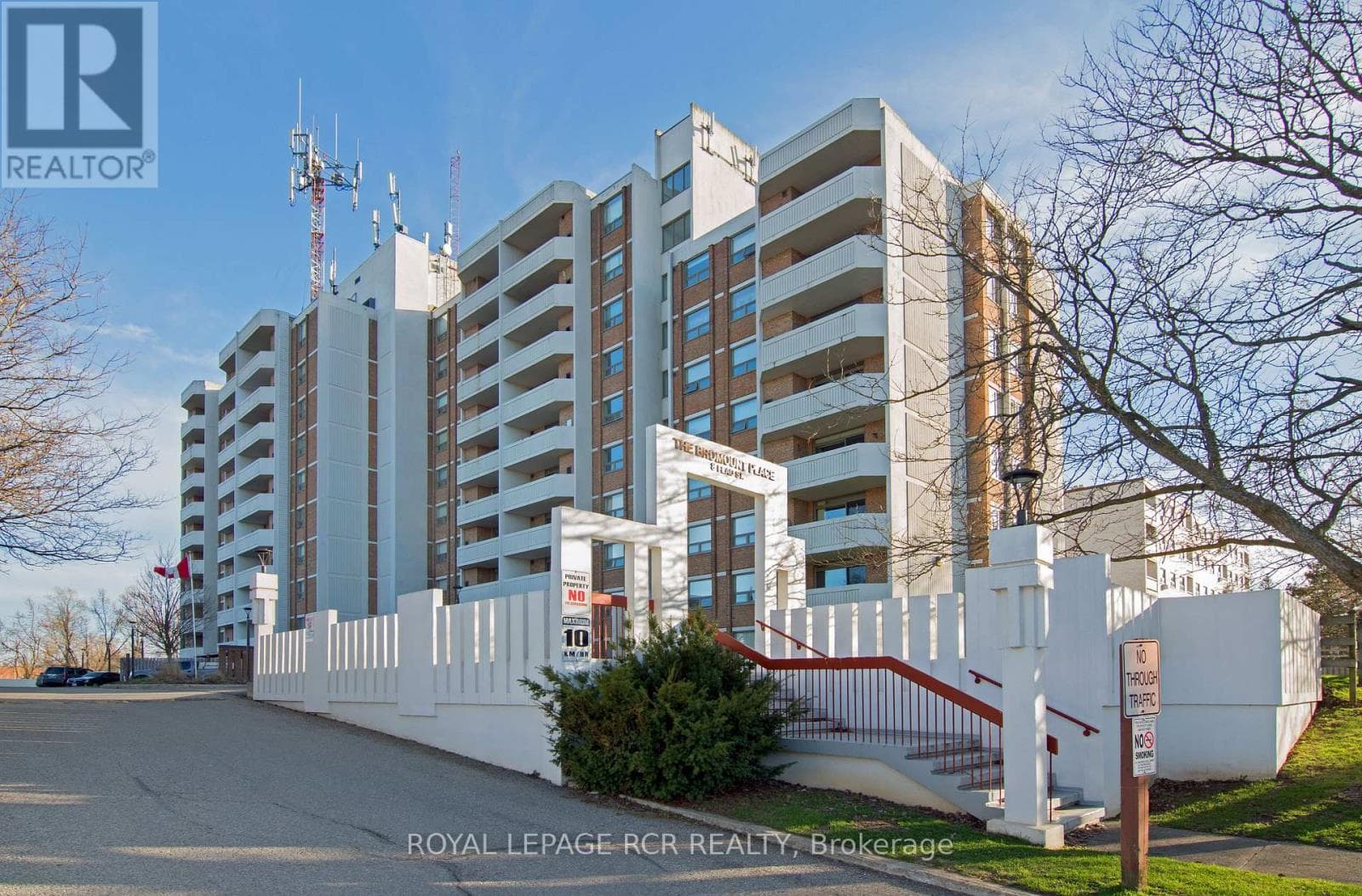 311 - 8 FEAD STREET in