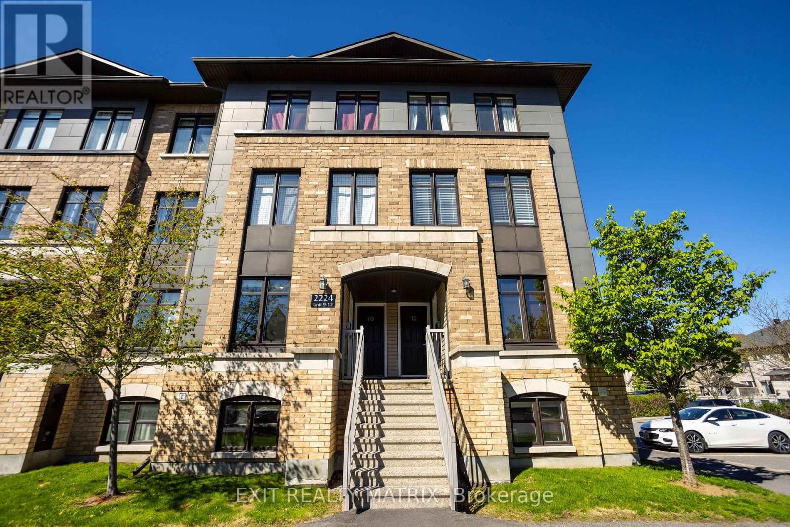9 - 2224 MARBLE CRESCENT in