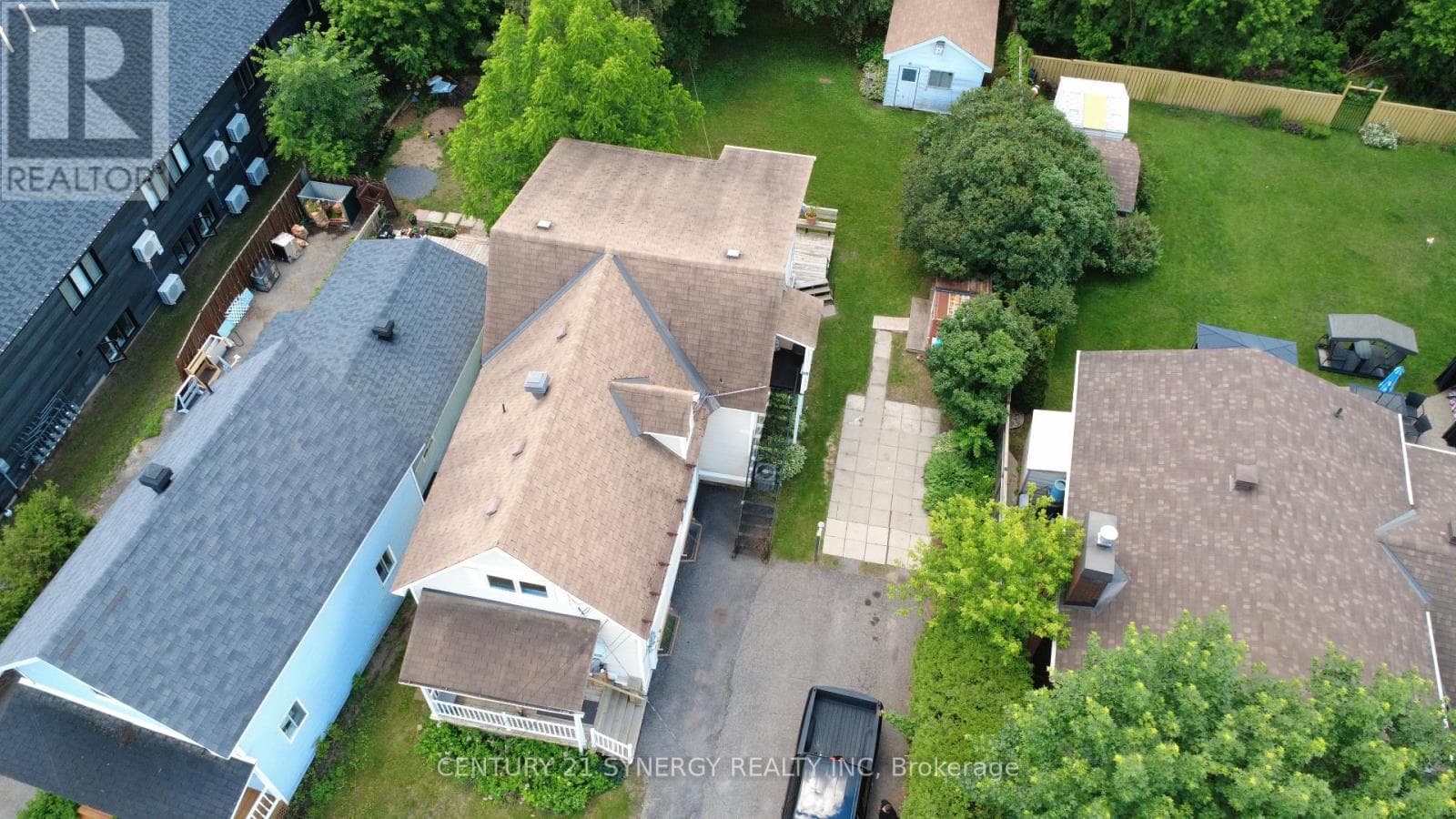 927-931 LAURIER STREET in