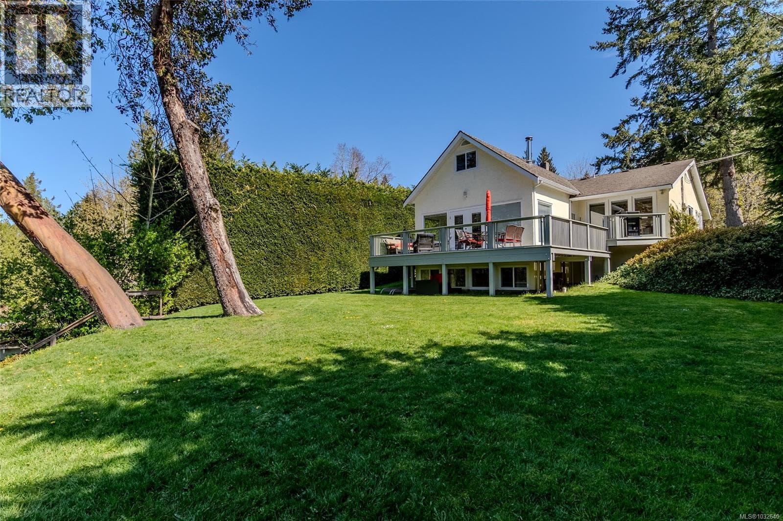 2664 Heald Rd in