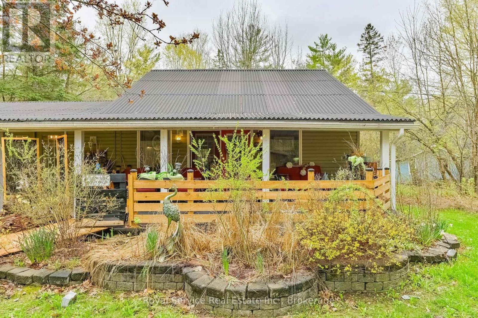 54 CEDAR HILL ROAD in