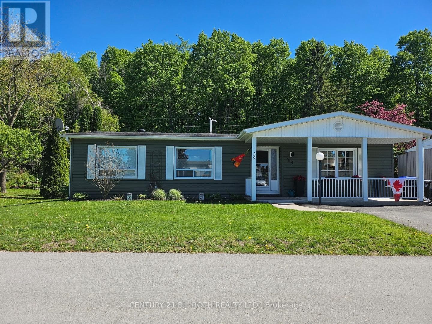 29 CORNER BROOK TRAIL in