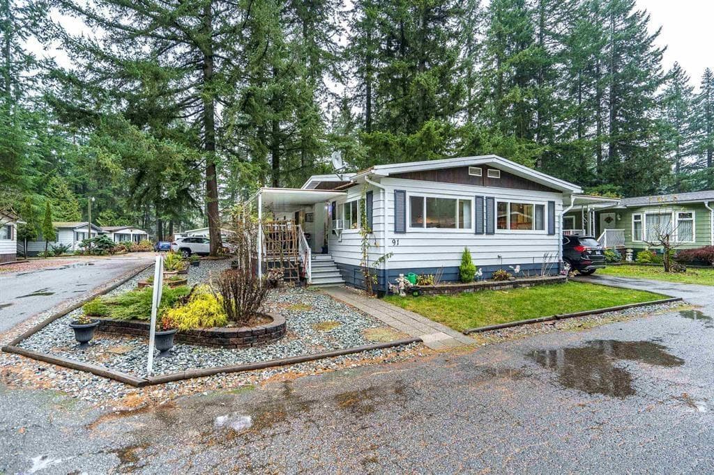 91 20071 24 AVENUE in Fern Ridge