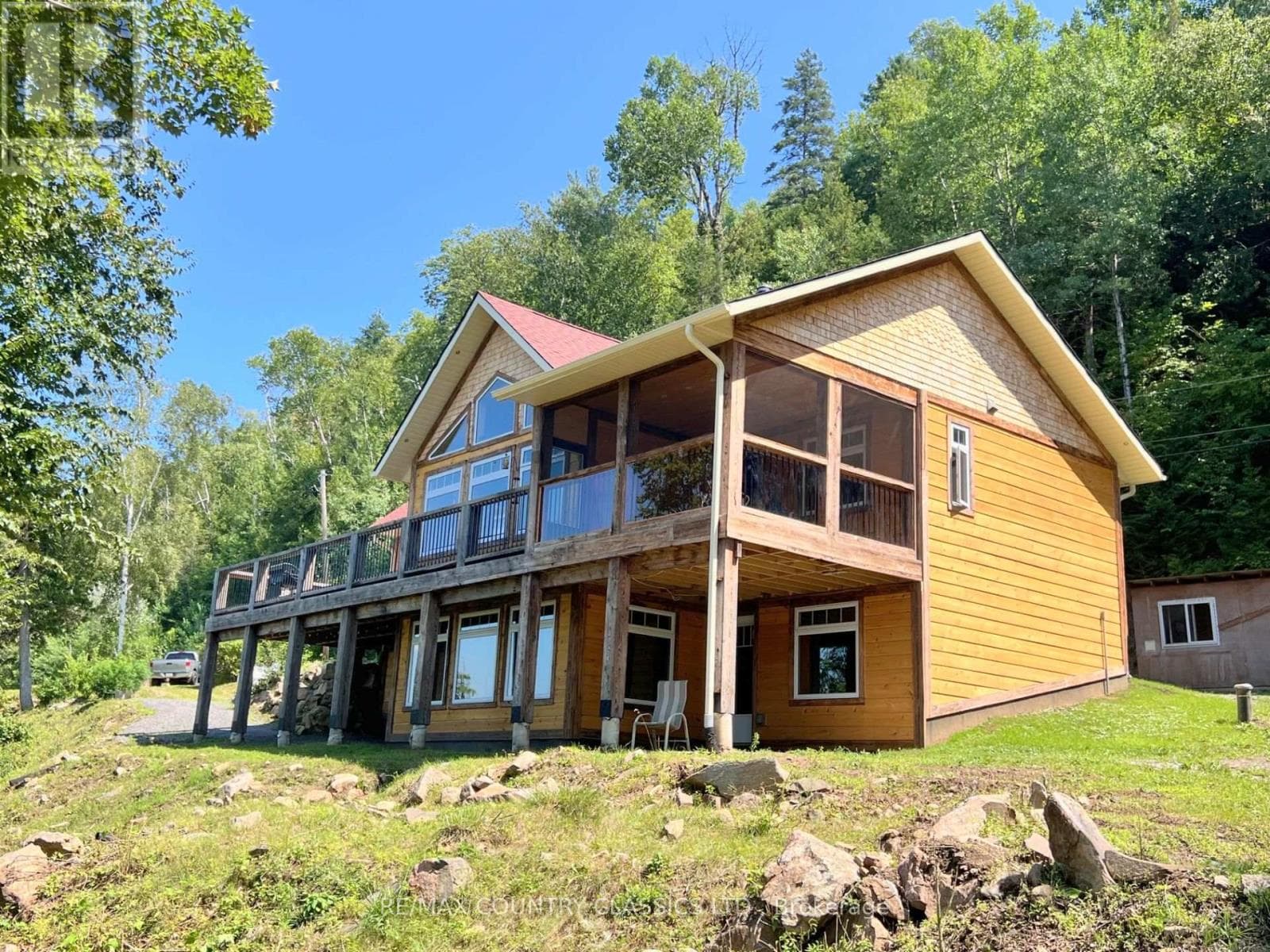 518 DUNCAN LANE in