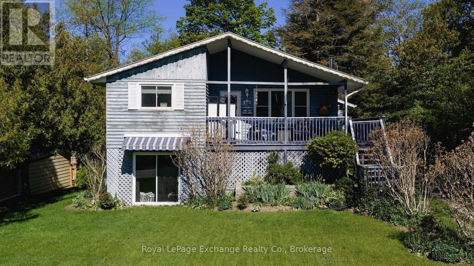 105 MENOMINI ROAD in