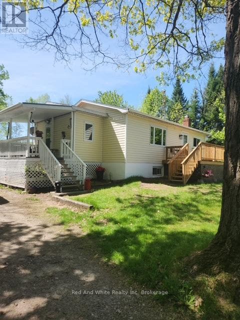 56 HORSESHOE LANE in