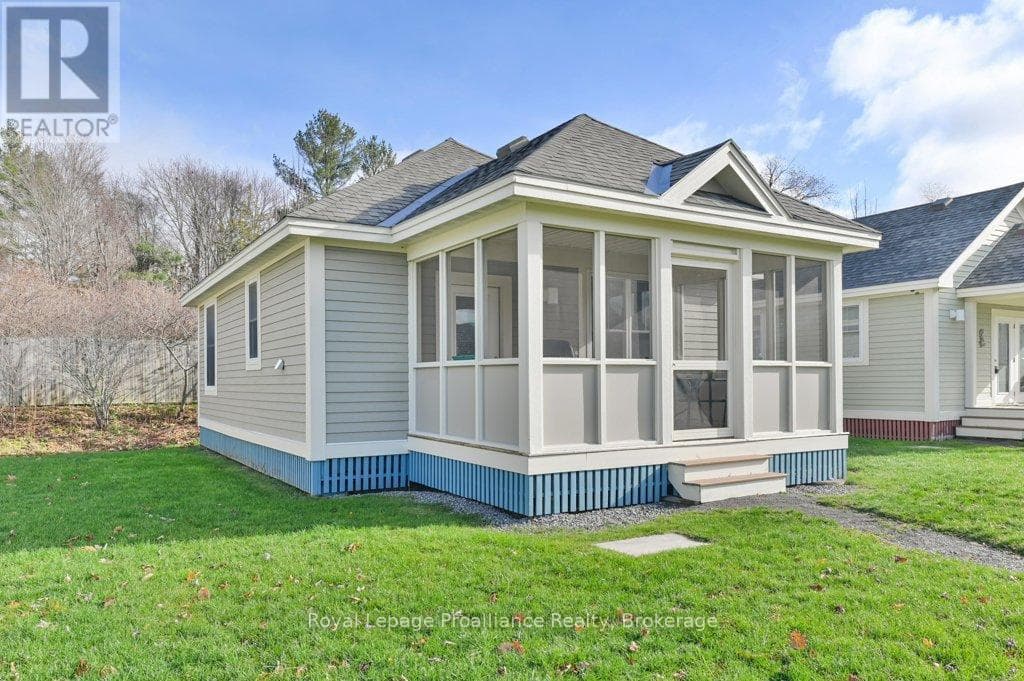 48 MEADOW VIEW LANE in