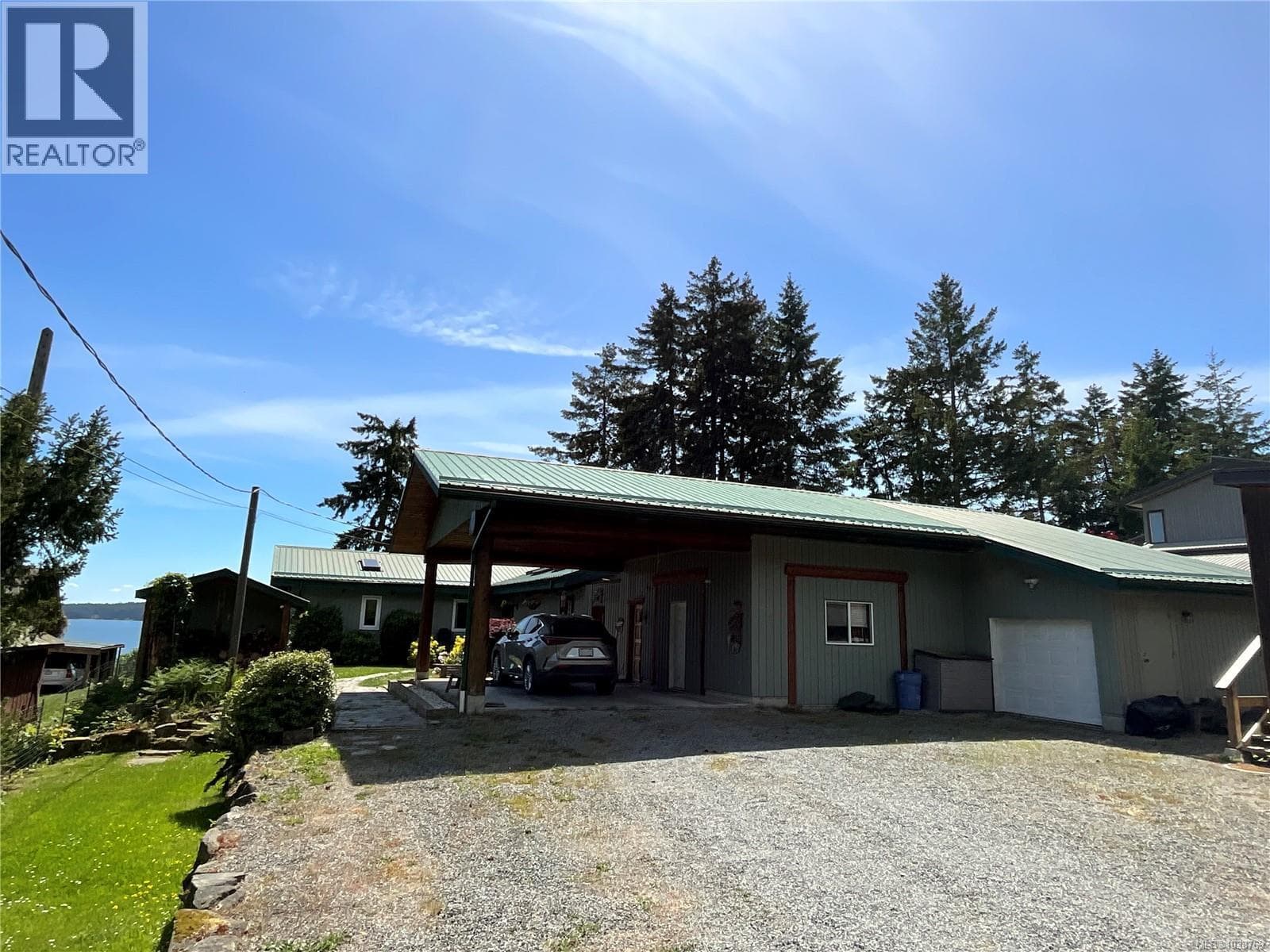 2495 Spring Beach Dr in