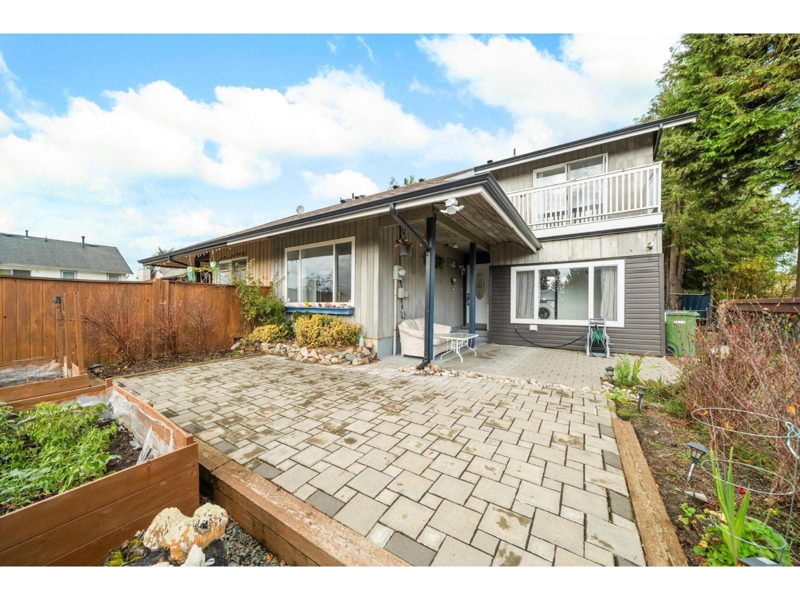 2725 SANDON DRIVE in Immel-McMillan