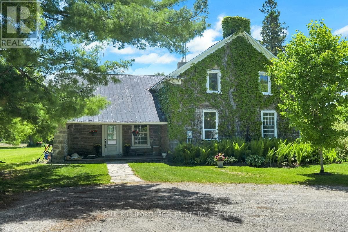 1453 BLAKENEY ROAD in