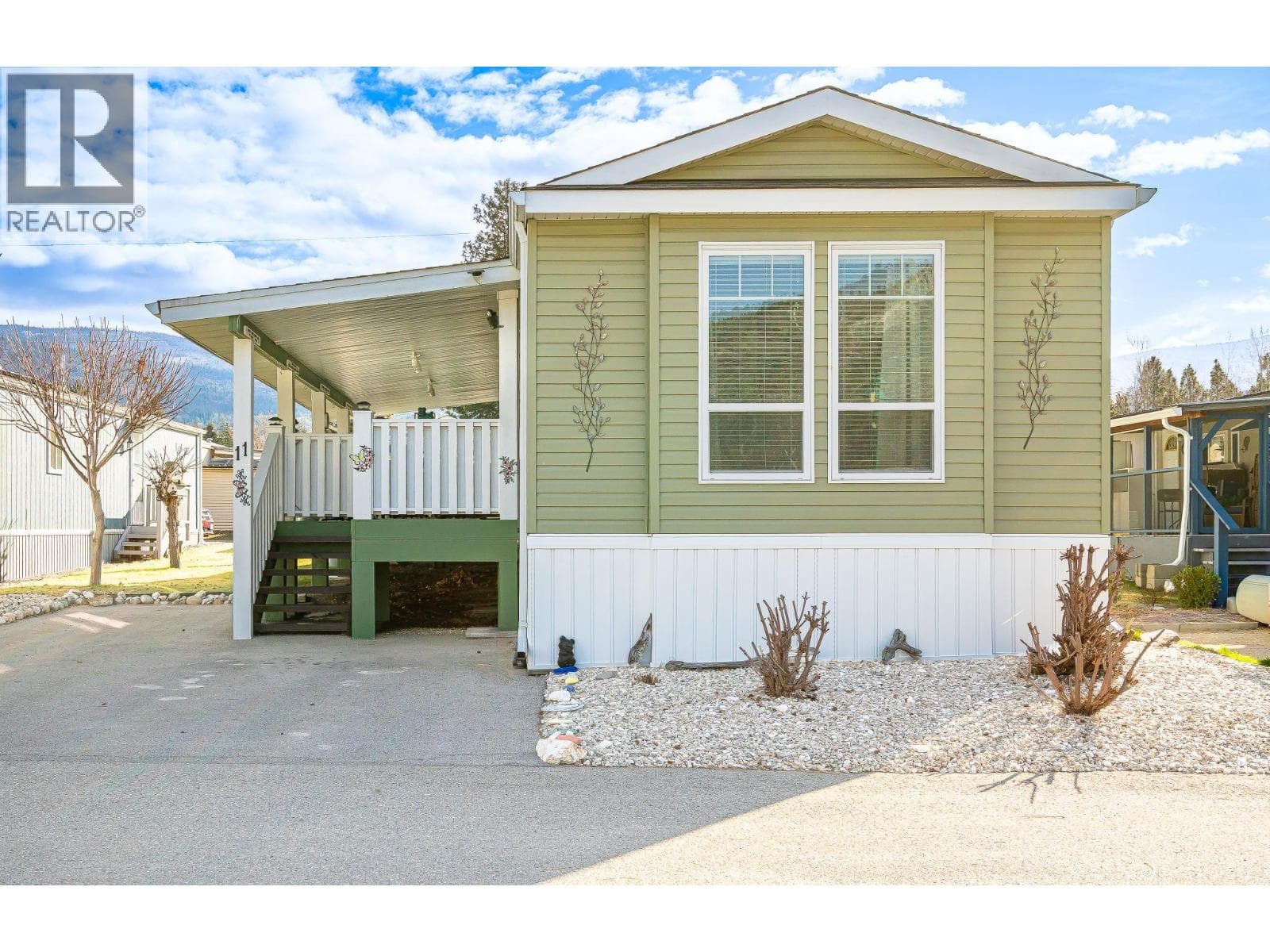 4505 Mclean Creek Road Unit# C11 in