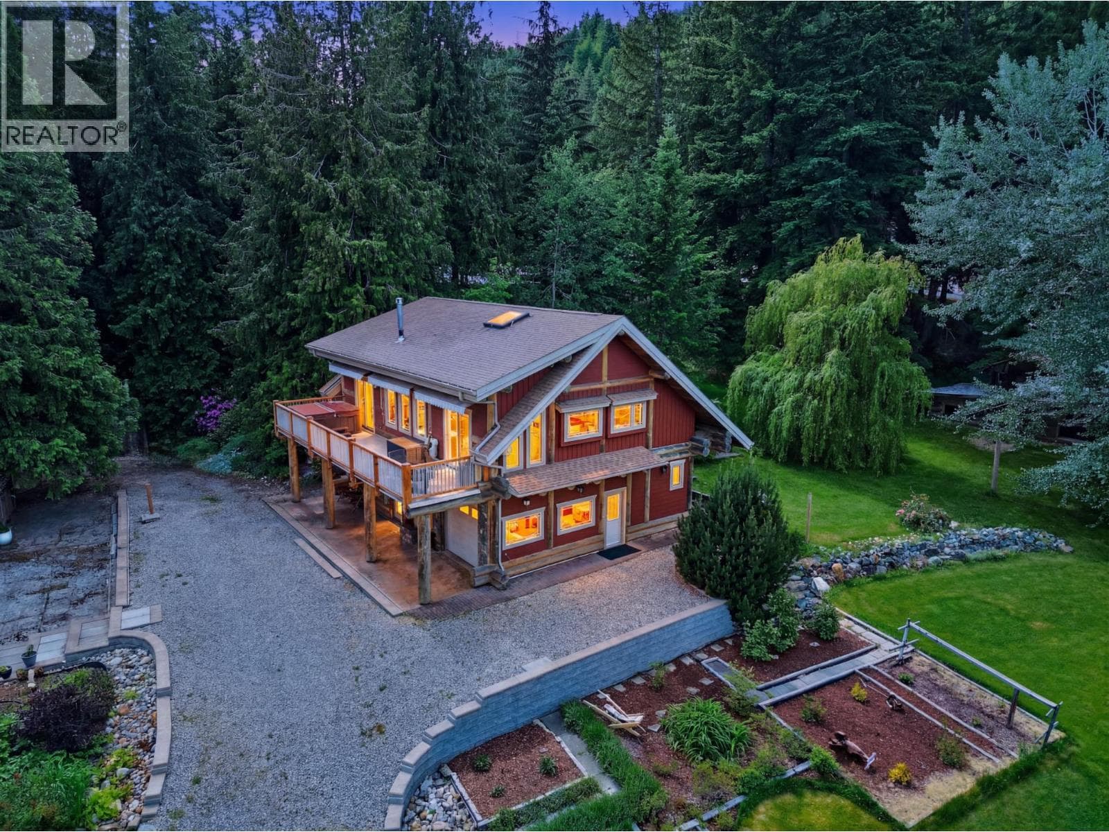 2030 Solsqua-Sicamous Road in