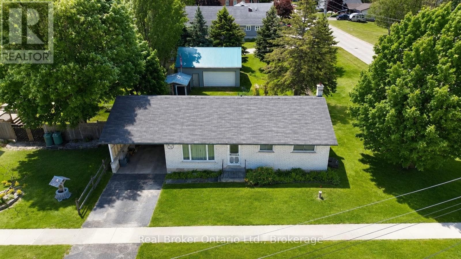 815 ALBERT STREET E in