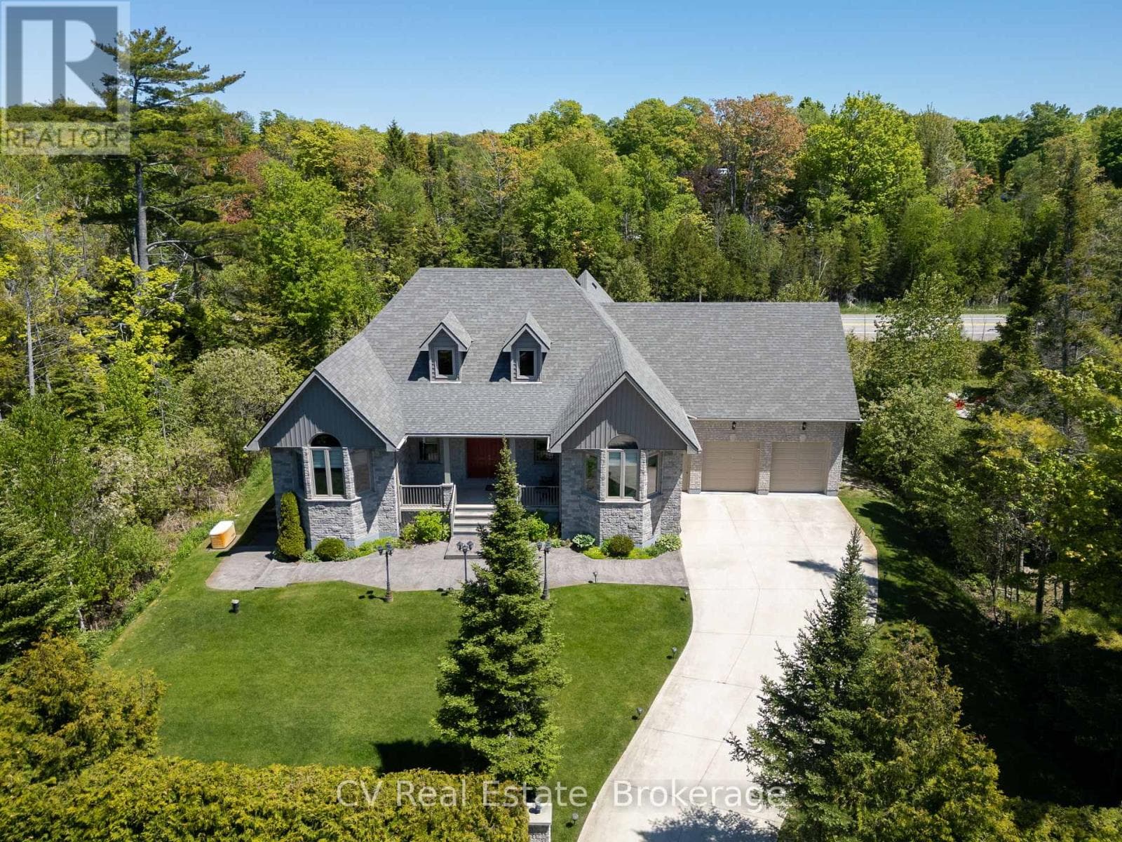 180 ST. EDMUNDS CRESCENT in