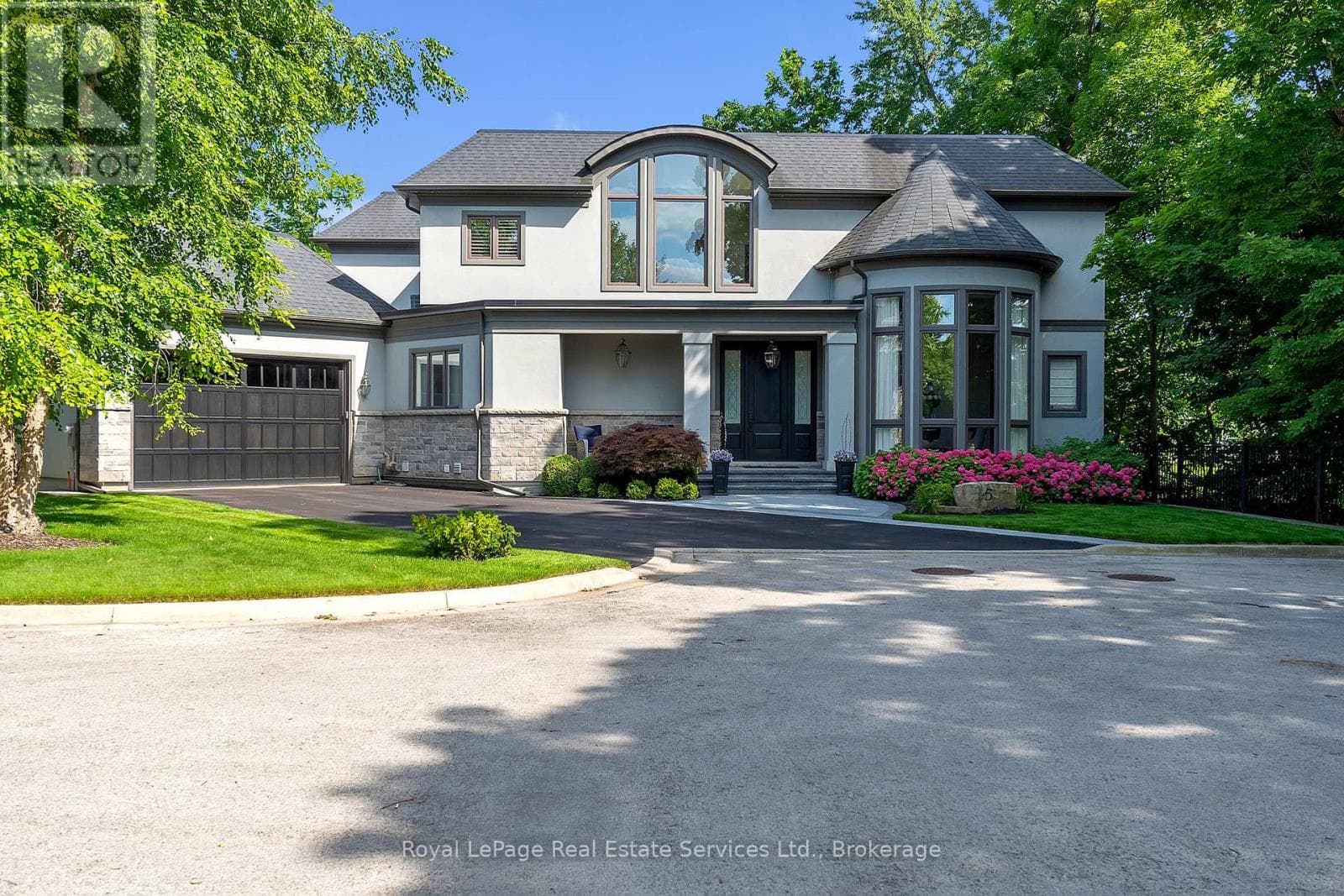 456 LAKESHORE ROAD WEST in