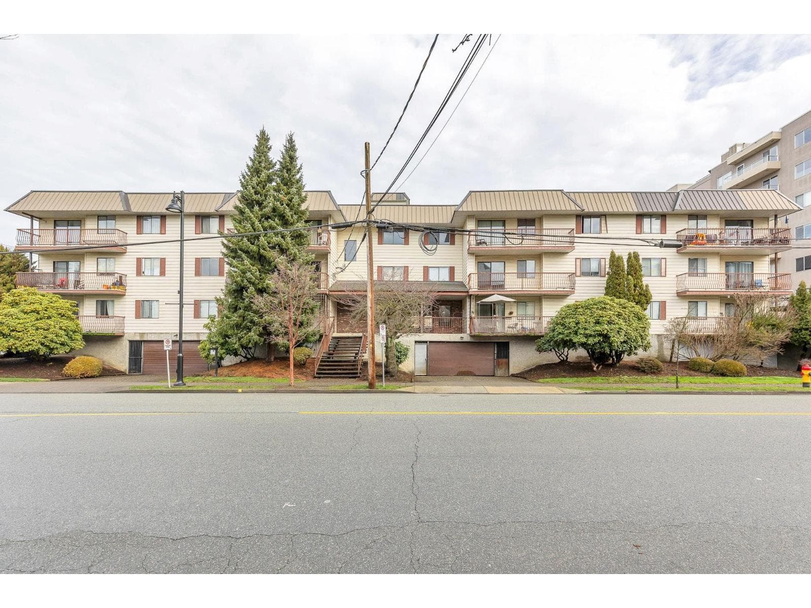 105 45749 SPADINA AVENUE, Chilliwack Downtown in Chilliwack Proper