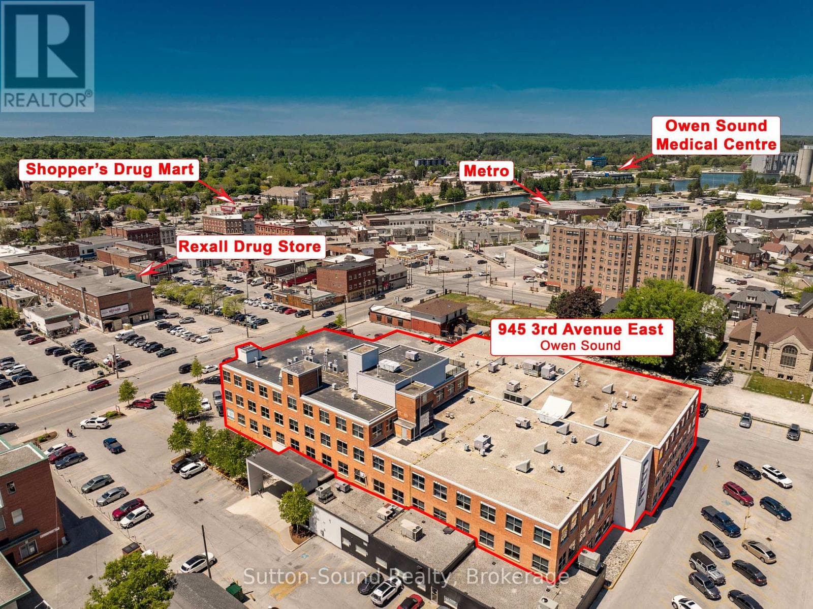 303 - 945 3RD AVENUE E in