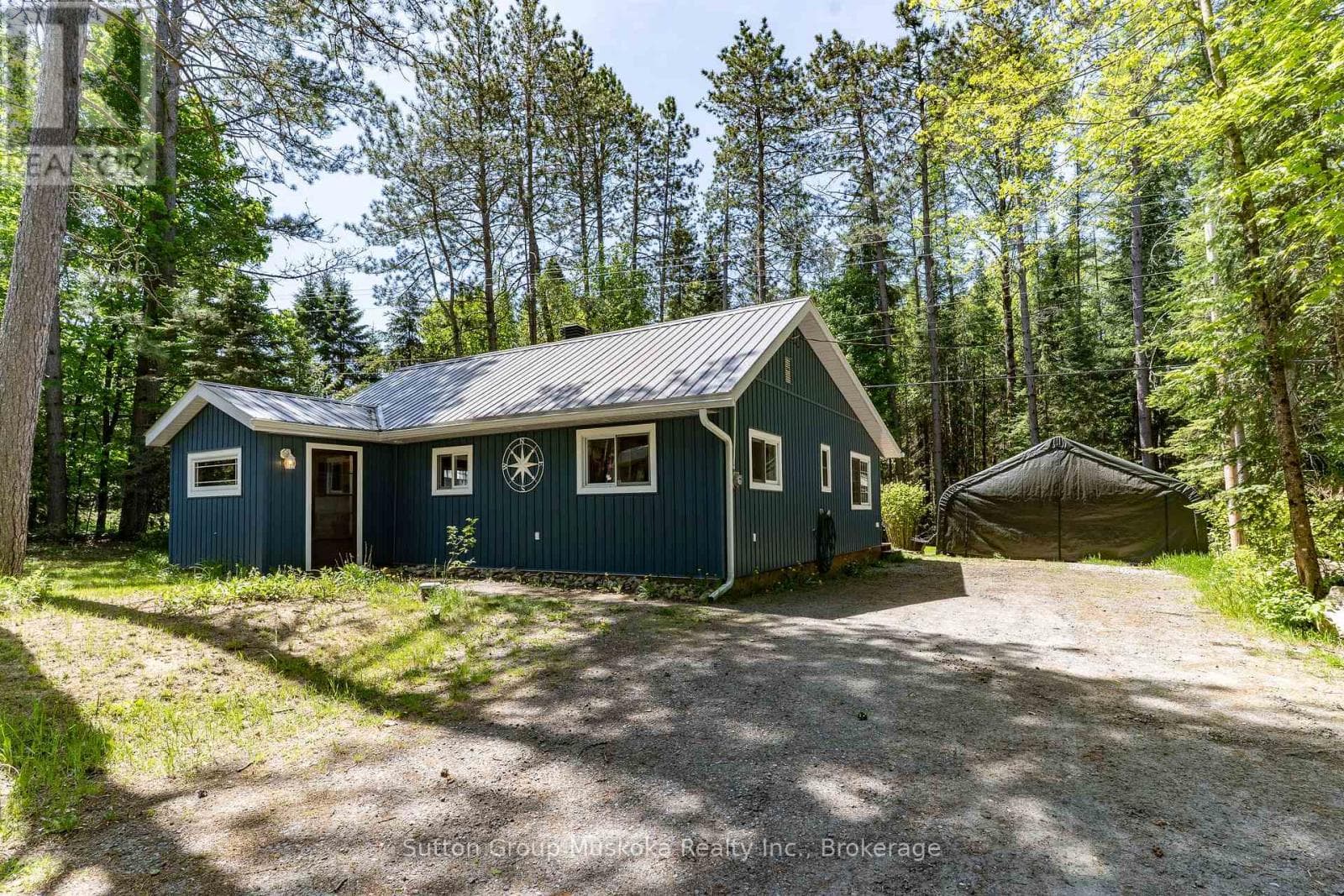 290 SOUTH WASEOSA LAKE ROAD in