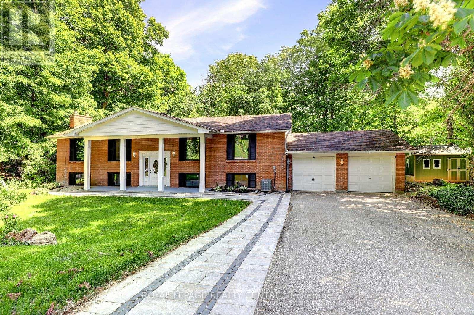 69 GLENDA JANE DRIVE in Nassagaweya