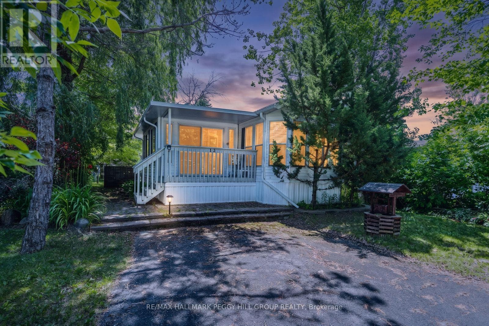 13 HURON CIRCLE in
