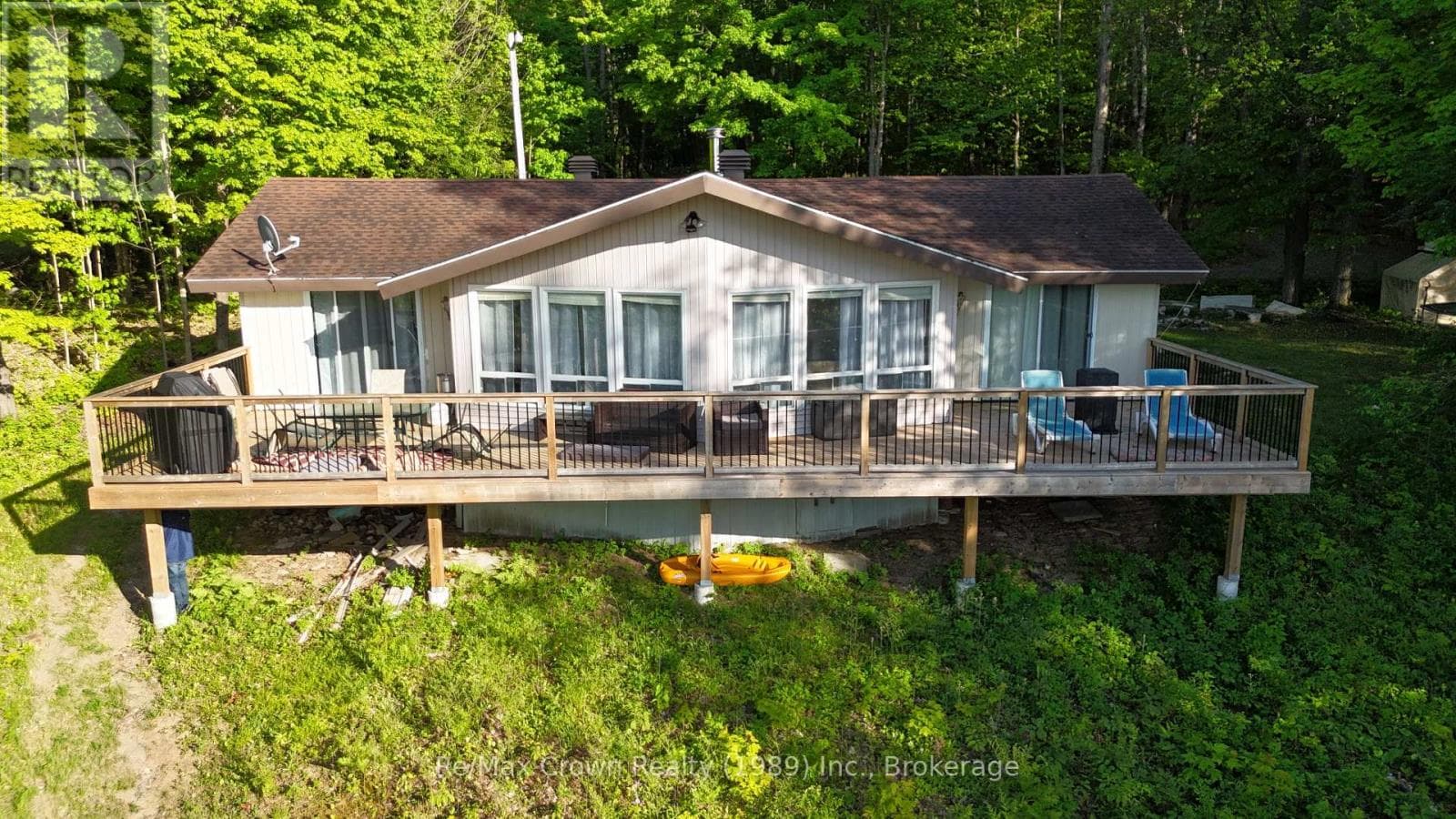581 LIMBERLOST POINT ROAD in