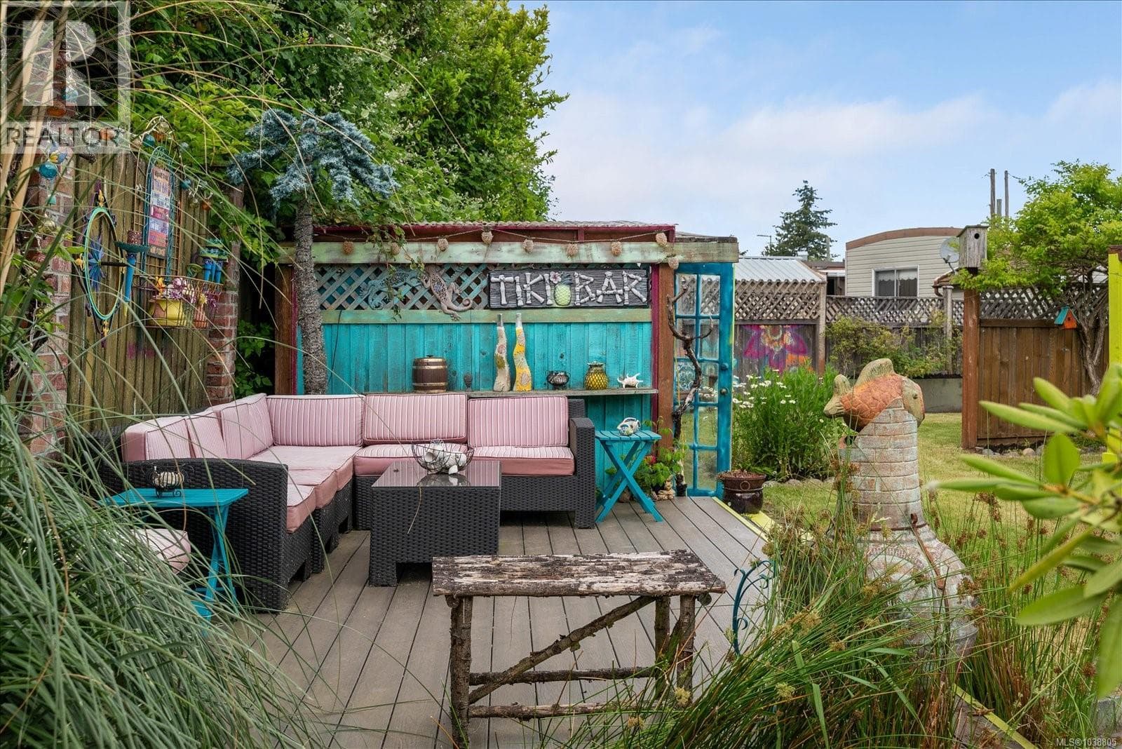 1 129 Meridian Way in