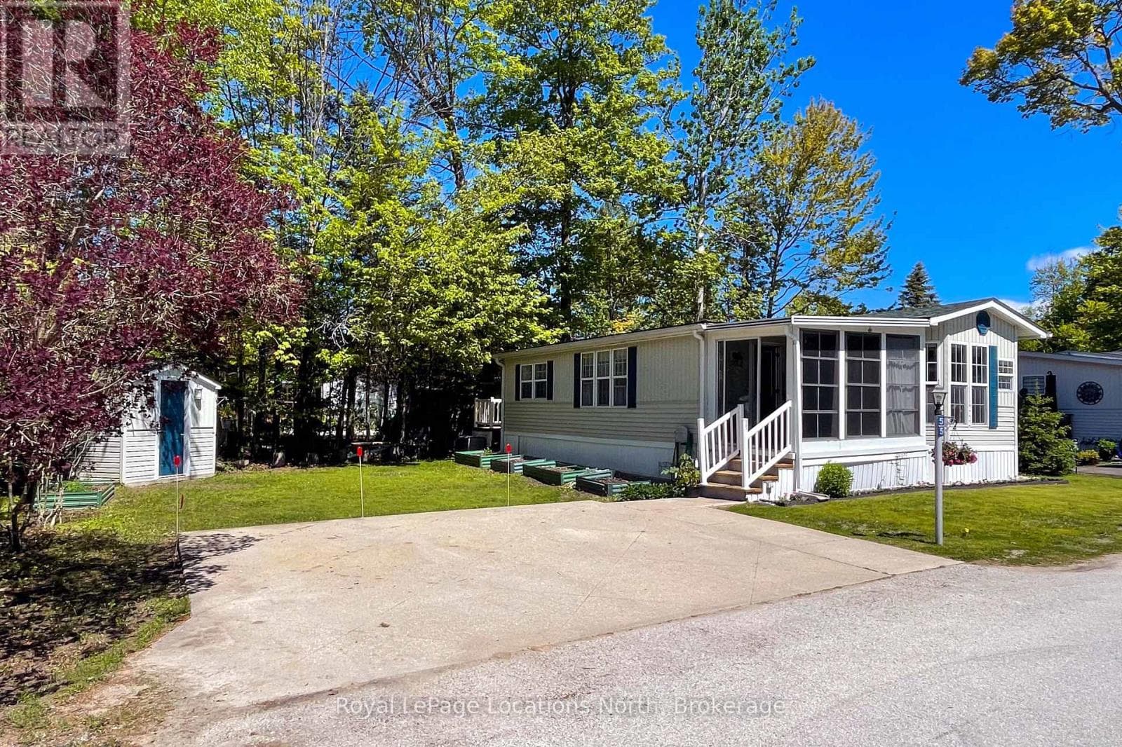 55 TOPAZ STREET in