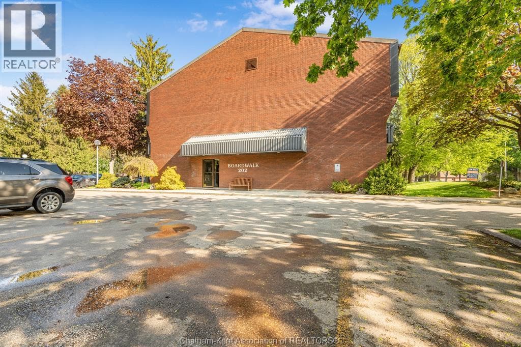 202 CAMPUS PARKWAY UNIT 207 in