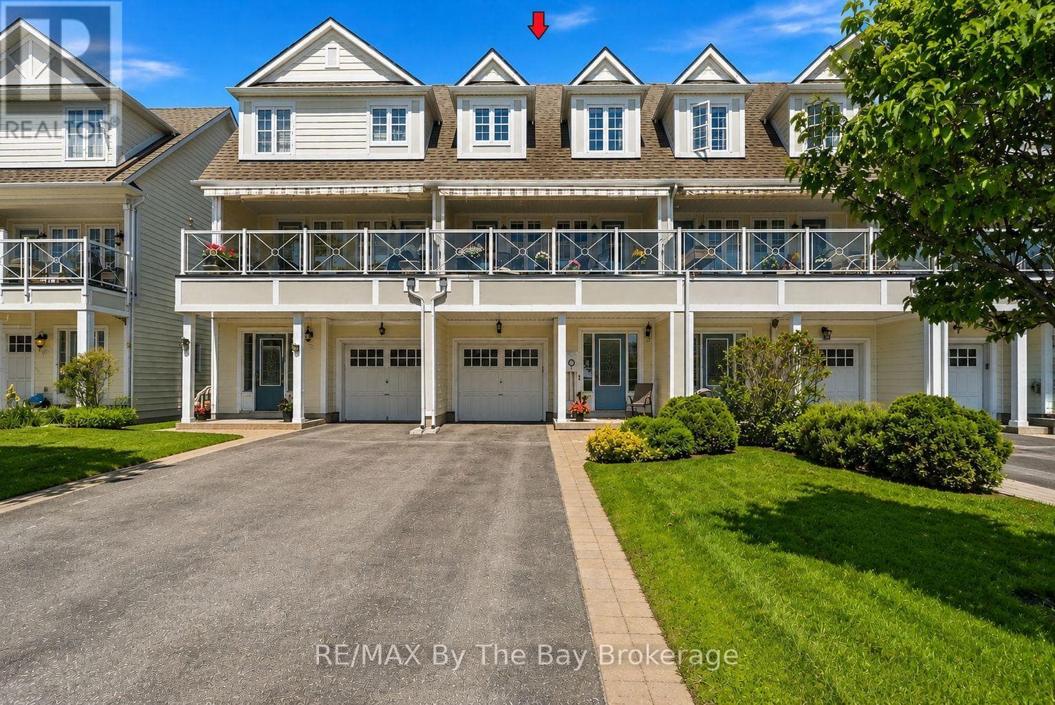 127 WYCLIFFE COVE in