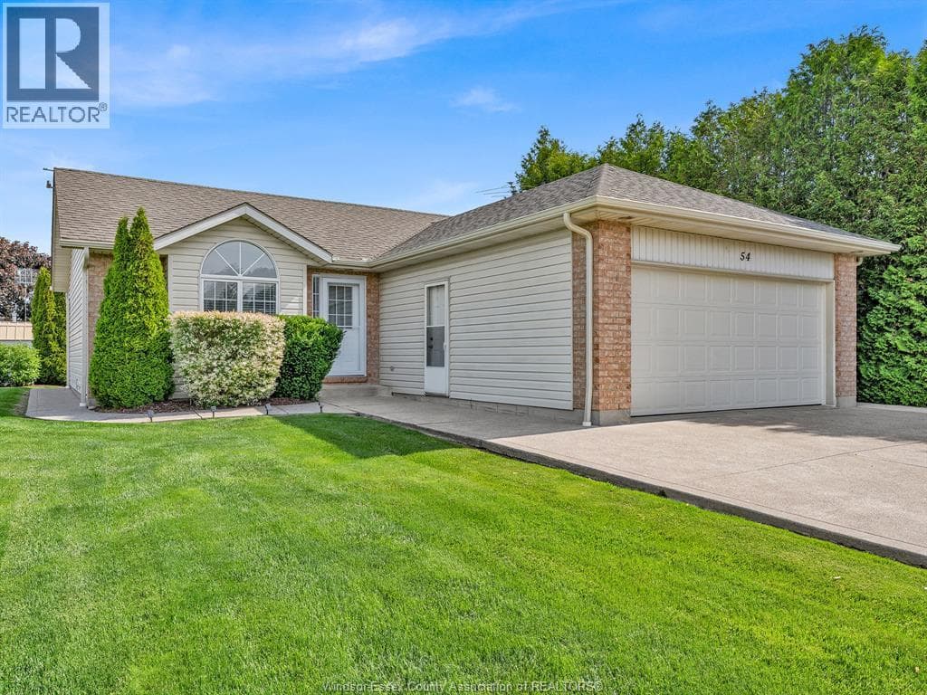 54 HOPE CRESCENT in