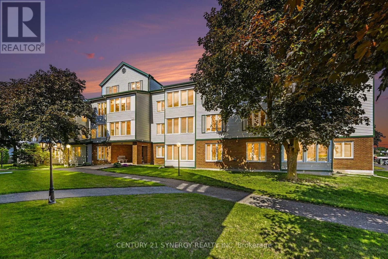 108 - 61 JACK CRESCENT in