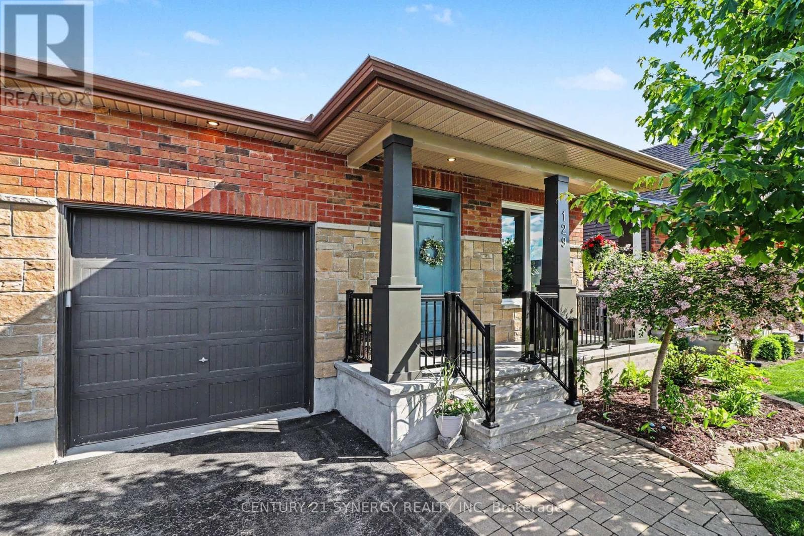 129 BOXCAR CRESCENT in