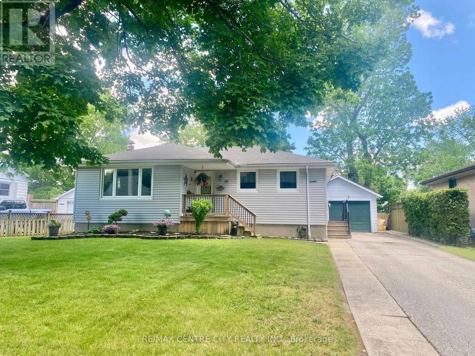 29 YORK STREET in