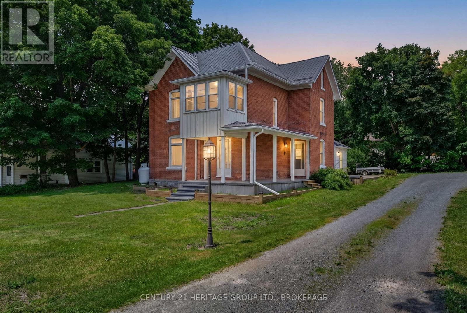 2924 RUTLEDGE ROAD in