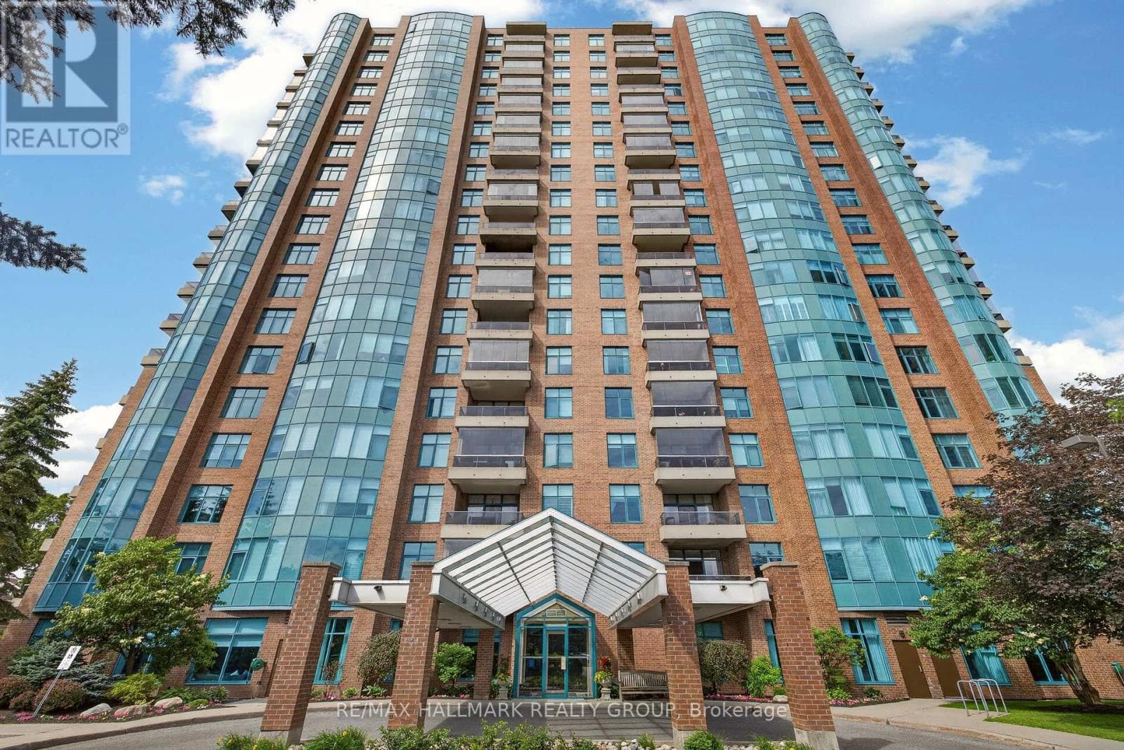 803 - 3590 RIVERGATE WAY in OLD HUNT CLUB