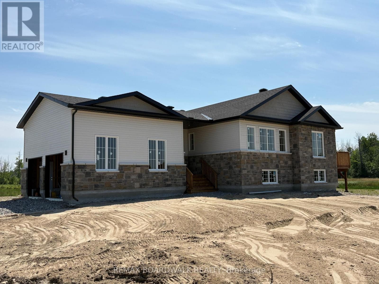 1765 RICHMOND ROAD in
